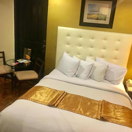 Lourdes Suites Makati City Luaran gambar