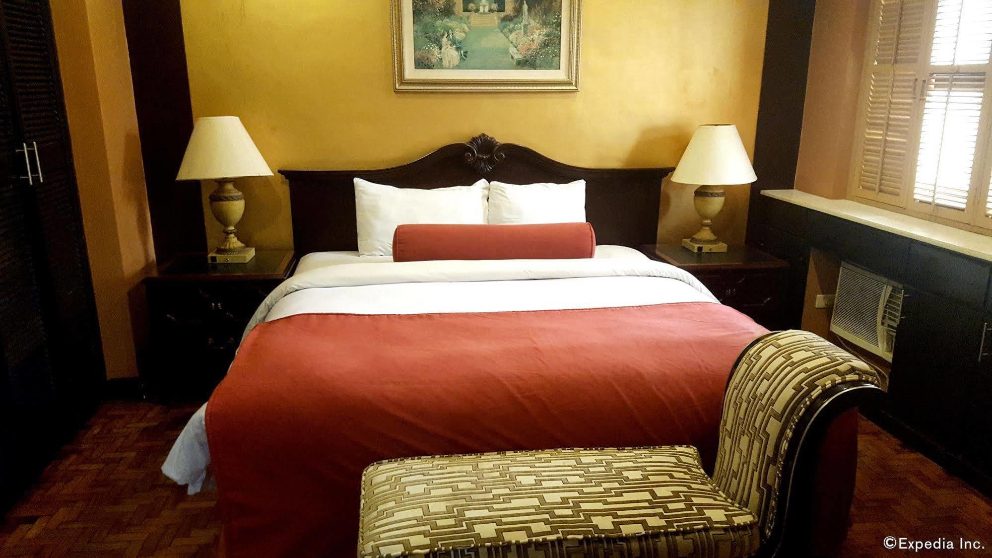 Lourdes Suites Makati City Luaran gambar