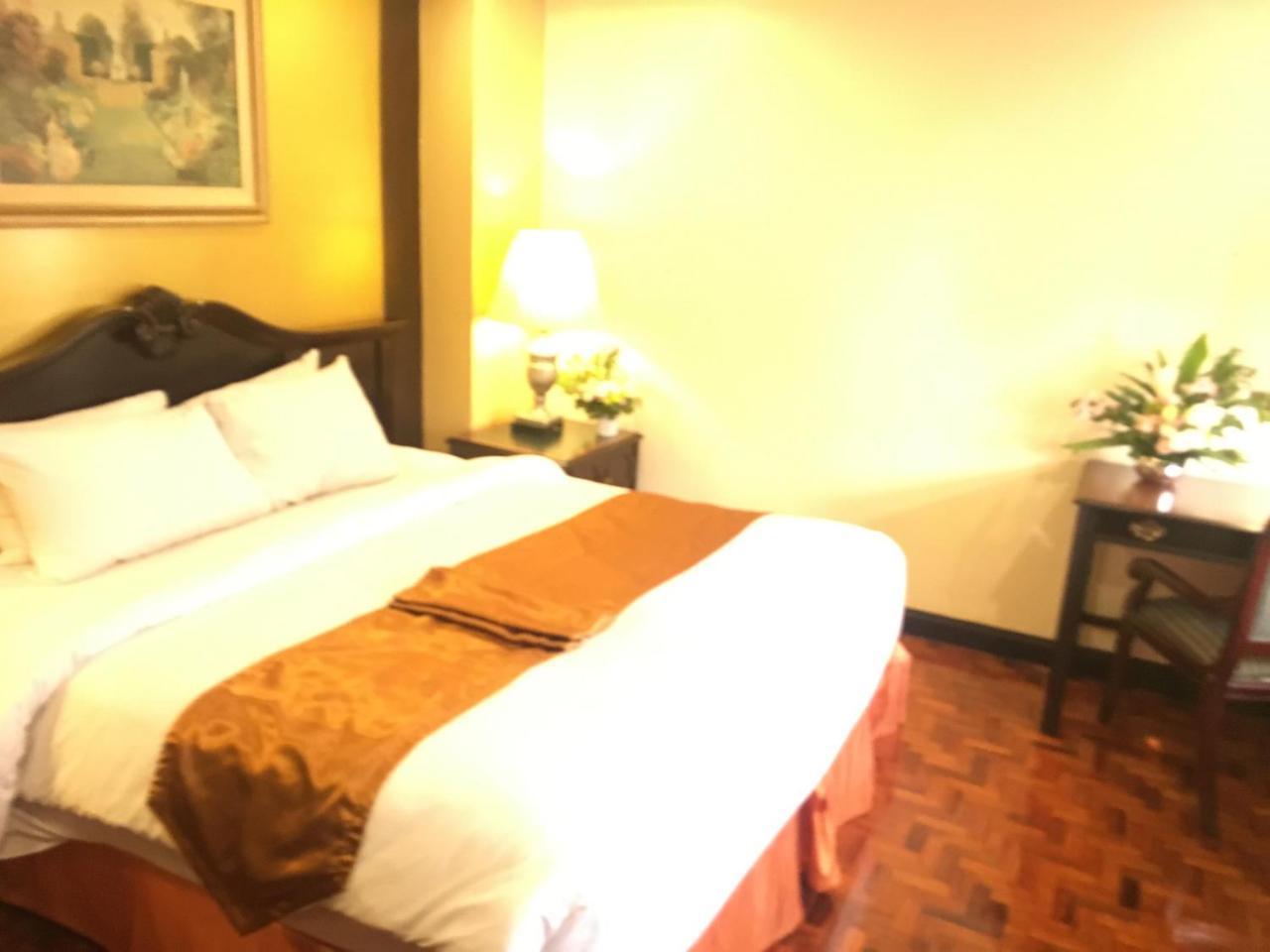 Lourdes Suites Makati City Luaran gambar