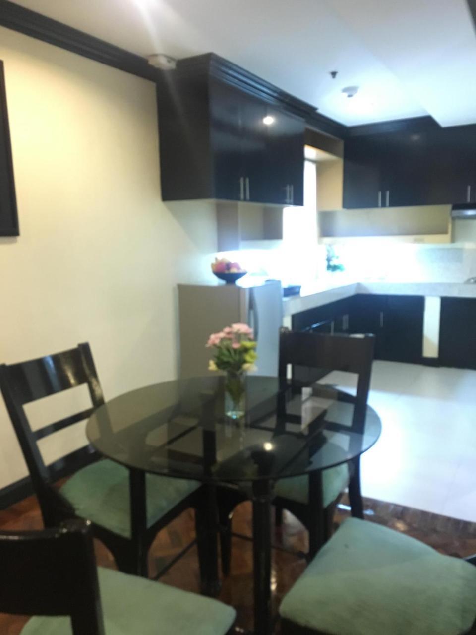 Lourdes Suites Makati City Luaran gambar